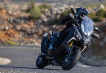 SYM ADXTG 400 με καινοτόμο κινητήρα!