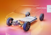 Renault: Ελεύθερη για όλους η καινοτομία Fireman Access