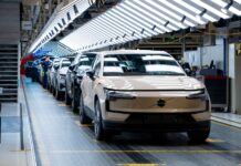 Η Volvo Cars ξεκινά την παραγωγή του EX30 στην Ευρώπη
