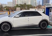 Ποιο ηλεκτρικό μοντέλο έχει διανύσει 580.000 χλμ. με την αρχική του μπαταρία;