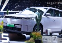 Στην Έκθεση της Σαγκάης τα Omoda super hybrid 7 και 5