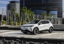 Σε ασυναγώνιστη τιμή το Renault Captur Full Hybrid E-Tech με 160 ίππους