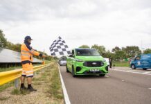 Το Ford Transit κατέκτησε μια νέα διάκριση στο Guinness World Records