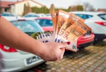 Ποιο πολιτικό κόμμα θέλει να καταργήσει το Τέλος Ταξινόμησης;