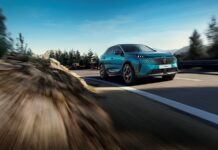 Διαθέσιμο για παραγγελία το τετρακίνητο Peugeot E-3008 με τους 325 ίππους!