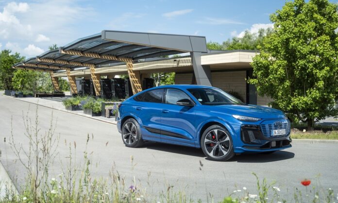 Audi SQ6 Sportback e-tron