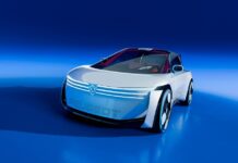 Αυτό είναι το Peugeot Polygon Concept!