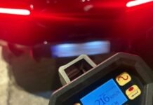 Έτρεχε με 216 χλμ./ώρα μέσα στην Αθήνα! – Τι θα πληρώσει και πότε θα ξαναοδηγήσει;