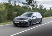 VW Golf R Black Edition με 333 ίππους!
