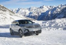 Με 325 ίππους το νέο Opel Grandland Electric All-Wheel Drive