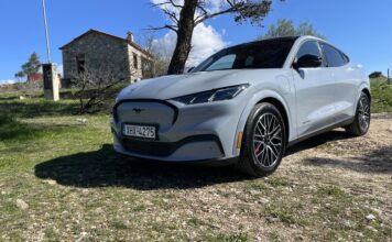 Δοκιμάζουμε τη νέα Ford Mustang Mach-E AWD με 375 ίππους!