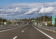 Σε ποιον αυτοκινητόδρομο μειώνονται τα διόδια έως και 74%;