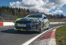 Το νέο Opel Corsa GSE με σπορ καμουφλάζ