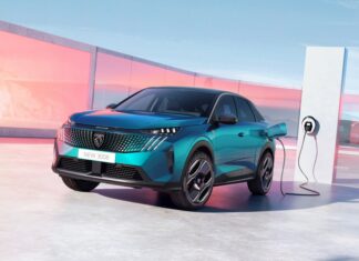 Γιατί η Peugeot αλλάζει τις ονομασίες στα Plug-In Hybrid μοντέλα της;