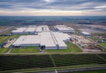 Το ηλεκτρικό VW eCrafter αλλάζει το εργοστάσιο παραγωγής στη Βζέσνια