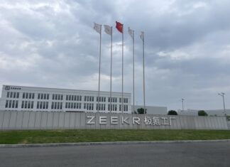 Πως η Zeekr ανέτρεψε τα δεδομένα στην παραγωγή αυτοκινήτων;