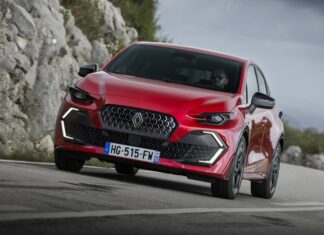 Renault Clio Eco-G turbo 120 EDC με αυτονομία 1.450 χλμ.