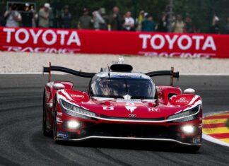 Δράμα και διπλοί βαθμοί για την Toyota Racing
