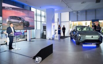 Volvo EX60 Private Preview Night στον όμιλο Σφακιανάκη