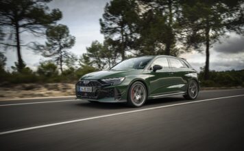 Αυτό είναι το συλλεκτικό Audi RS 3 Competition Limited με 400 ίππους!
