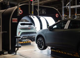 Το Martorell ξεκινάει την παραγωγή των Curpa Raval και Volkswagen ID. Polo