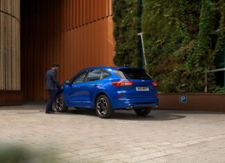 Η Ford προωθεί την αλλαγή επιβραβεύοντας τα «ηλεκτρικά χιλιόμετρα»