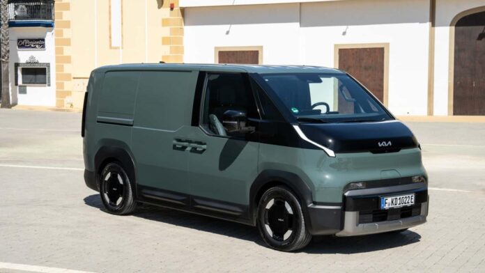 kia-pv5-cargo (13)