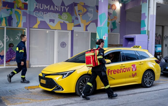 1-freenow-humanity-greece