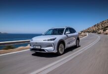 Νέα γκάμα Geely E5 με μεγαλύτερη μπαταρία και αυτονομία