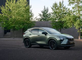Αυτό είναι το νέο Lexus NX 450h+ – Πότε έρχεται στην Ελλάδα;