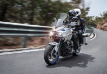 ZONTES 703T: Ταξίδι με τρικύλινδρο ρυθμό