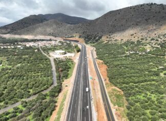 Πόσα χιλιόμετρα από τον ΒΟΑΚ δόθηκαν στην κυκλοφορία;