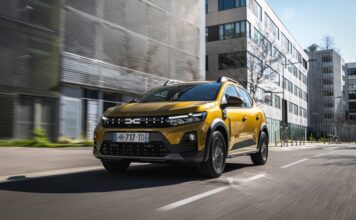 Στην Ελλάδα τα full υβριδικά Dacia Sandero Stepway και Jogger – Πόσο κοστίζουν;
