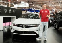 Ποιοι παίκτες του Ολυμπιακού επισκέφθηκαν την Opel;